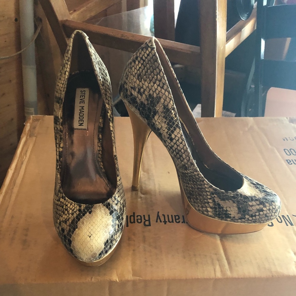 Steve Madden heels